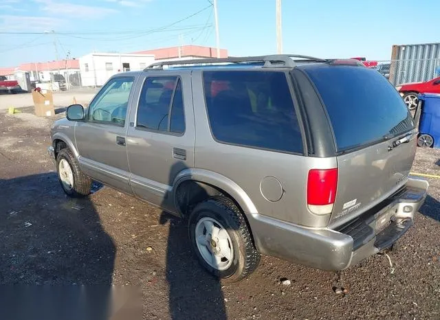 1GNDT13W7WK179219 1998 1998 Chevrolet Blazer 3