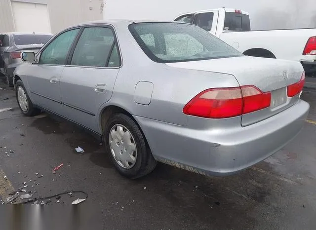 JHMCG6650XC034512 1999 1999 Honda Accord- LX 3