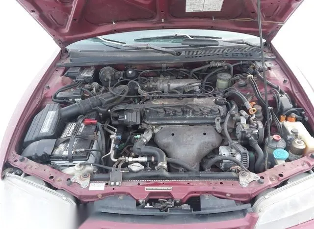 1HGCD7269RA060573 1994 1994 Honda Accord- EX 10