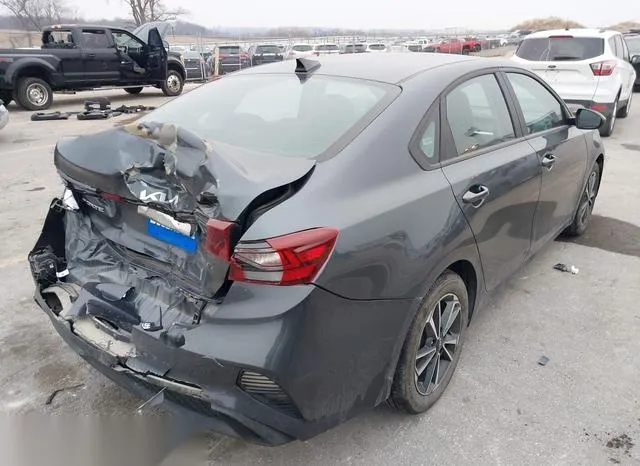 3KPF24AD5PE571661 2023 2023 KIA Forte- Lxs 4