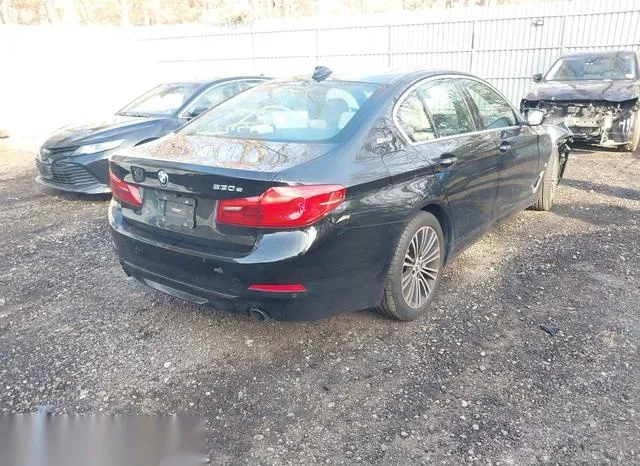 WBAJB1C51JB374258 2018 2018 BMW 5 Series- 530E Xdrive Iperf 4