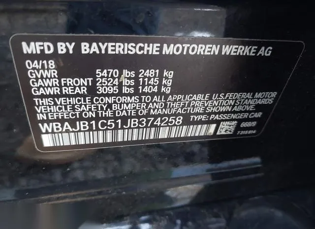 WBAJB1C51JB374258 2018 2018 BMW 5 Series- 530E Xdrive Iperf 9