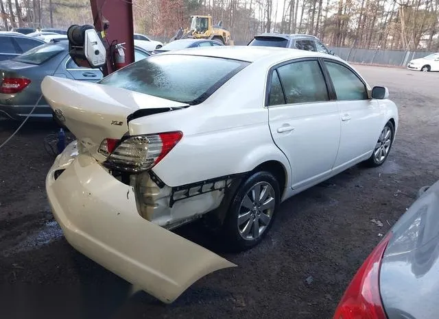 4T1BK36B85U024748 2005 2005 Toyota Avalon- Xls 4