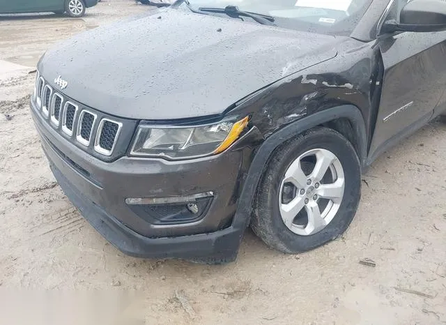 3C4NJCBB6JT487681 2018 2018 Jeep Compass- Latitude Fwd 6