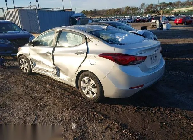 5NPDH4AE1GH729729 2016 2016 Hyundai Elantra- SE 3