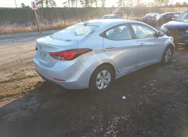 5NPDH4AE1GH729729 2016 2016 Hyundai Elantra- SE 4