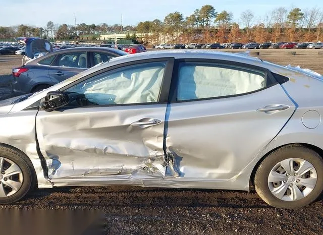 5NPDH4AE1GH729729 2016 2016 Hyundai Elantra- SE 6