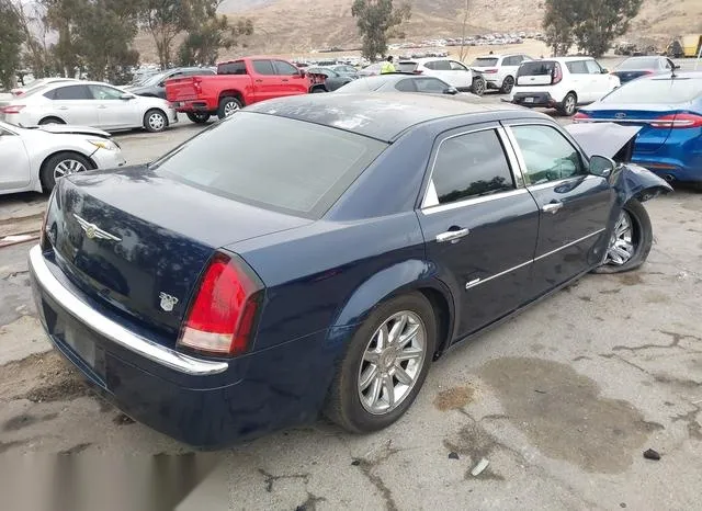 2C3AA63H25H634732 2005 2005 Chrysler 300C 4