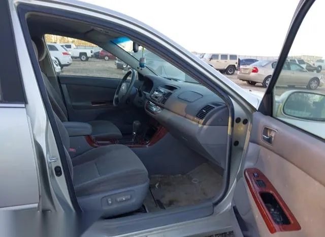 JTDBE32K163052884 2006 2006 Toyota Camry- Xle 5