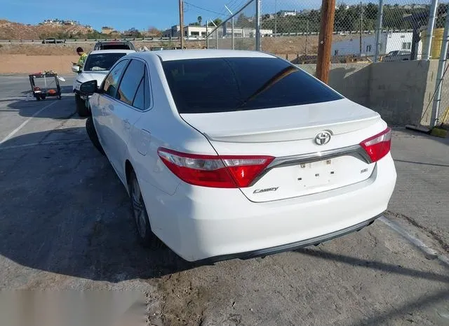 4T1BF1FKXGU189485 2016 2016 Toyota Camry- SE 3