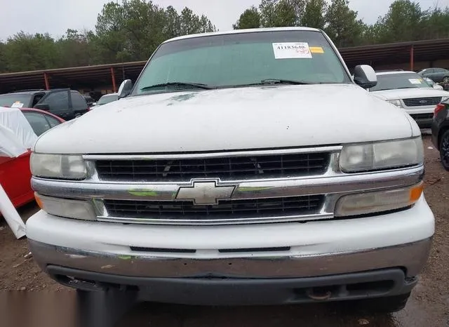 1GNEC13T71J168343 2001 2001 Chevrolet Tahoe- LT 6