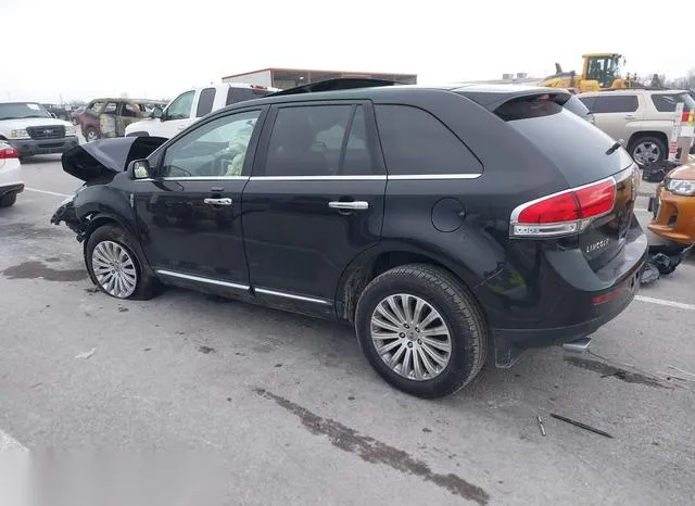 2LMDJ6JK5DBL15379 2013 2013 Lincoln MKX 3