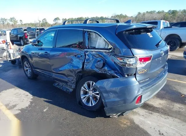 5TDKKRFH5FS102761 2015 2015 Toyota Highlander- Xle V6 3