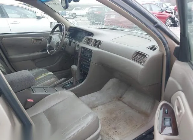 JT2BF22K210329830 2001 2001 Toyota Camry- Le V6 5