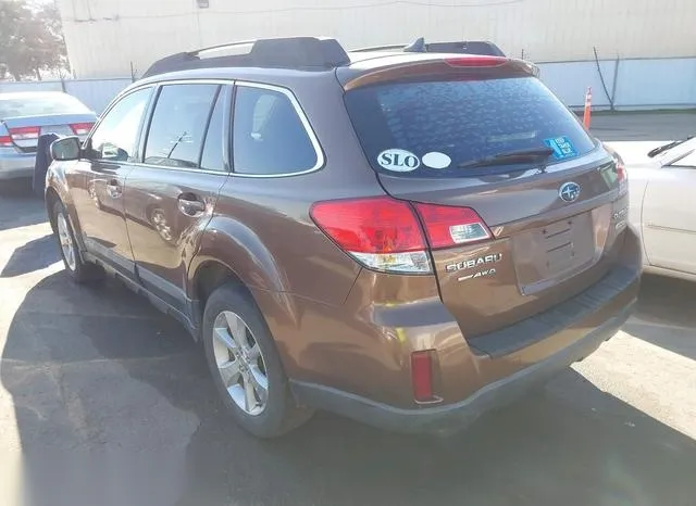 4S4BRBJC4D3206179 2013 2013 Subaru Outback- 2-5I Limited 3