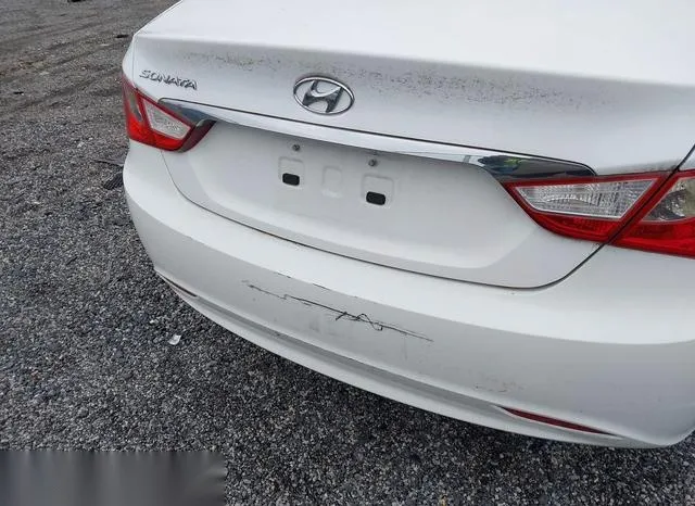 5NPEB4AC2DH647895 2013 2013 Hyundai Sonata- Gls 6