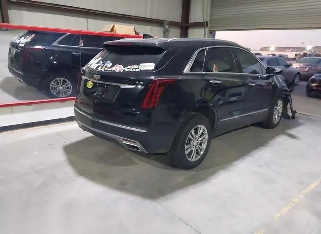 1GYKNCRS5LZ128390 2020 2020 Cadillac XT5- Fwd Premium Luxury 4