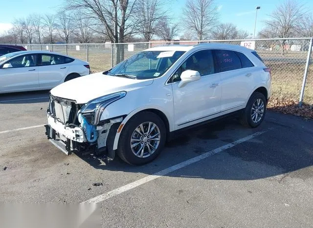 1GYKNDRS4NZ180604 2022 2022 Cadillac XT5- Awd Premium Luxury 2