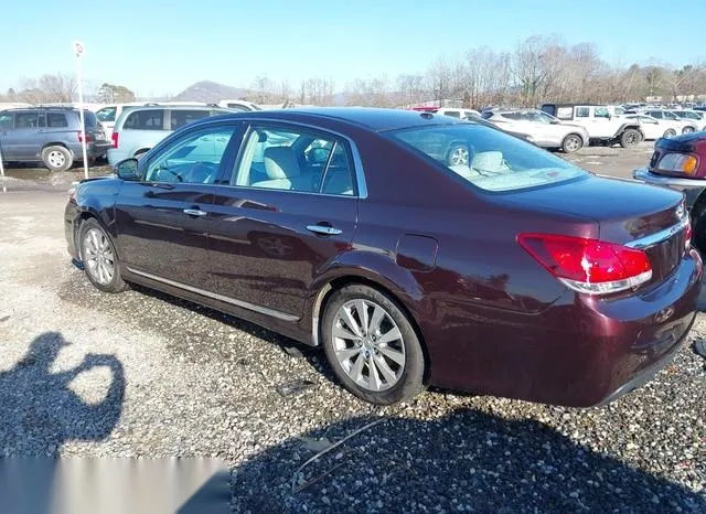 4T1BK3DBXBU373182 2011 2011 Toyota Avalon- Limited 3