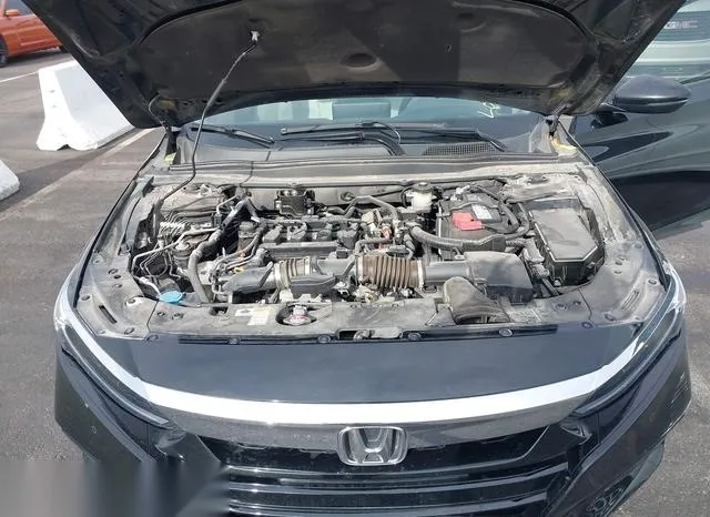 1HGCV1F95JA032921 2018 2018 Honda Accord- Touring 10