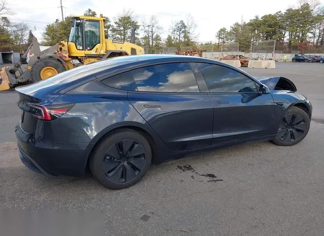 5YJ3E1EA2RF736068 2024 2024 Tesla Model 3 4