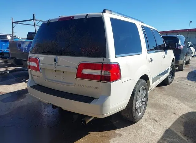 5LMFU27518LJ20386 2008 2008 Lincoln Navigator 4