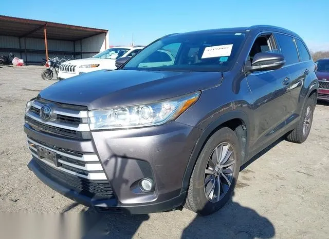 5TDKZRFH5KS314307 2019 2019 Toyota Highlander- Xle 2