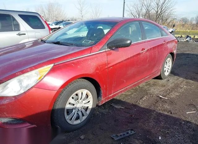 5NPEB4AC9CH354705 2012 2012 Hyundai Sonata- Gls 2