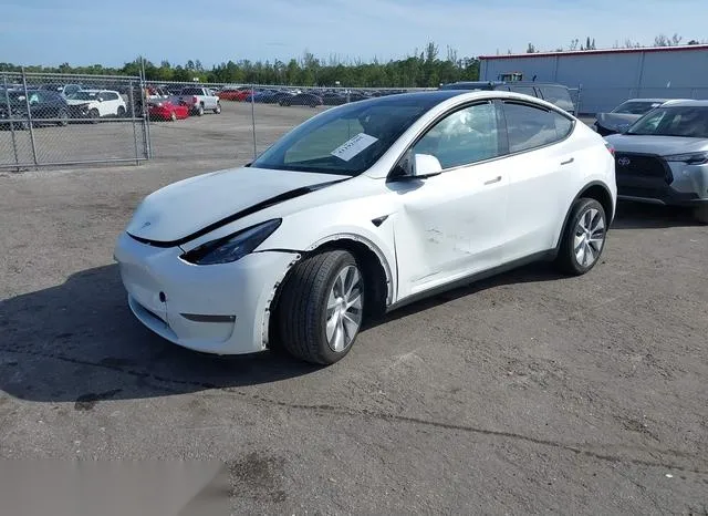 7SAYGDEE1NF563046 2022 2022 Tesla Model Y- Long Range Dual 2