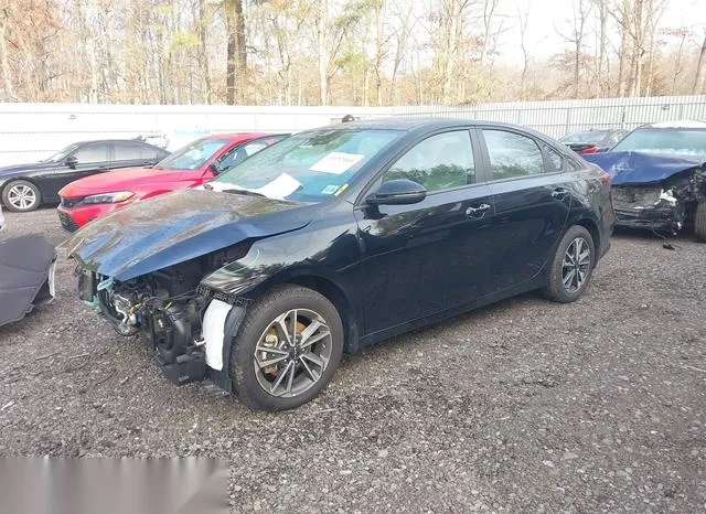 3KPF24AD7PE658588 2023 2023 KIA Forte- Lxs 2