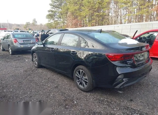 3KPF24AD7PE658588 2023 2023 KIA Forte- Lxs 3