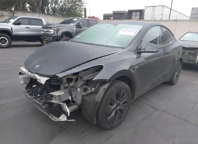 7SAYGDED8RF208663 2024 2024 Tesla Model Y- Long Range Dual 2