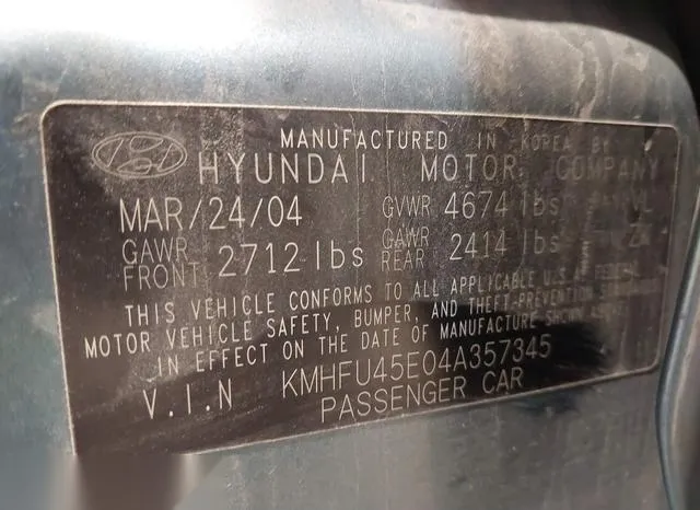 KMHFU45E04A357345 2004 2004 Hyundai XG- 350 L 9