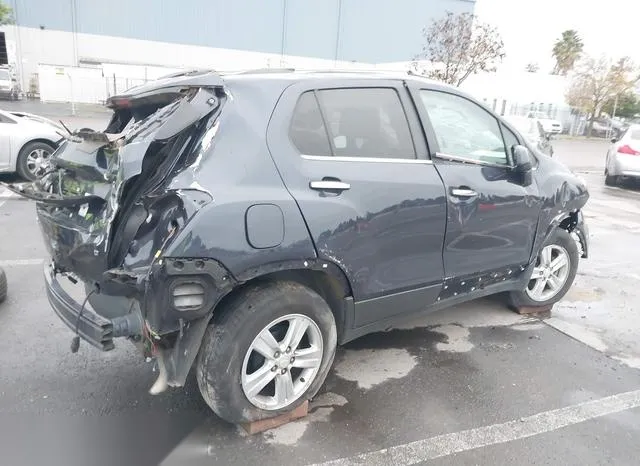 3GNCJLSB7JL240832 2018 2018 Chevrolet Trax- LT 4