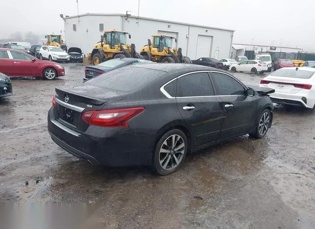 1N4AL3AP1HC120222 2017 2017 Nissan Altima- 2-5 SR 4