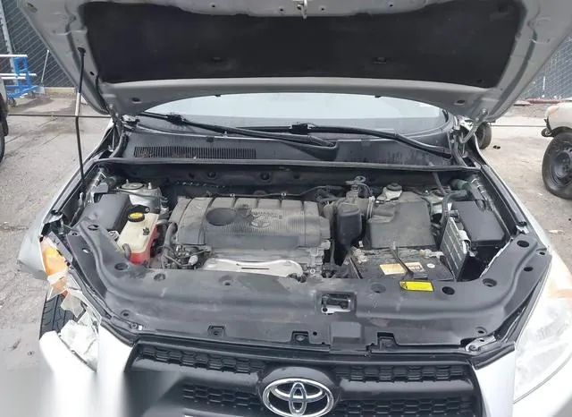 2T3ZF4DV2CW141705 2012 2012 Toyota RAV4 10