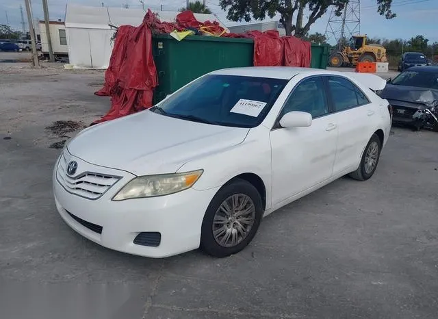 4T1BF3EK3BU697075 2011 2011 Toyota Camry 2