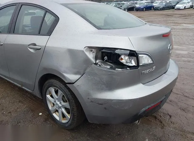 JM1BL1VF0B1387701 2011 2011 Mazda 3- I Touring 6