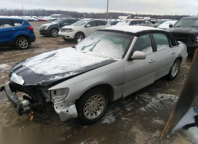 1LNFM82WXWY699044 1998 1998 Lincoln Town Car- Signature 2