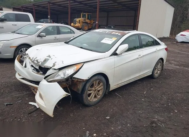 5NPEB4AC9DH688556 2013 2013 Hyundai Sonata- Gls 2