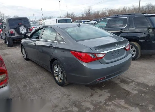 5NPEB4ACXDH507240 2013 2013 Hyundai Sonata- Gls 3