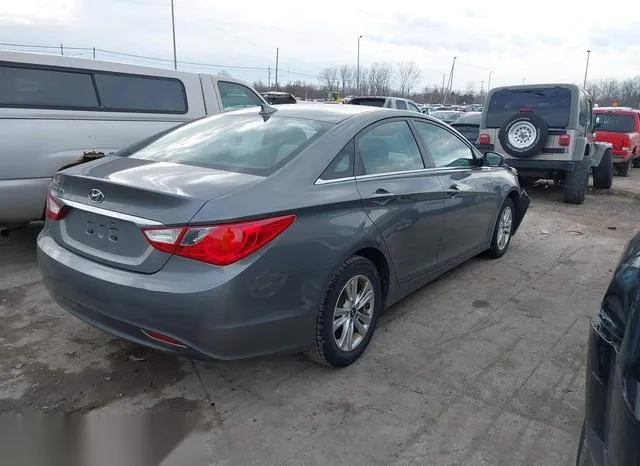 5NPEB4ACXDH507240 2013 2013 Hyundai Sonata- Gls 4