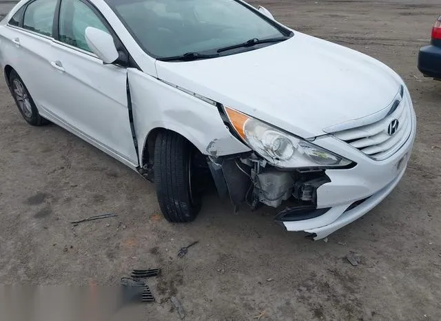 5NPEB4AC8DH712376 2013 2013 Hyundai Sonata- Gls 6