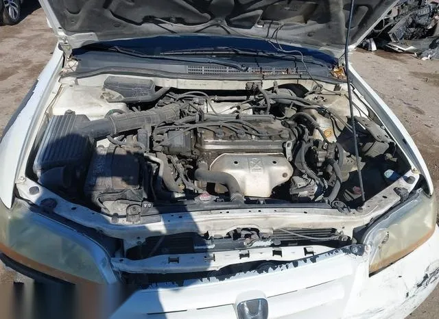 3HGCG56461G700135 2001 2001 Honda Accord- 2-3 LX 10