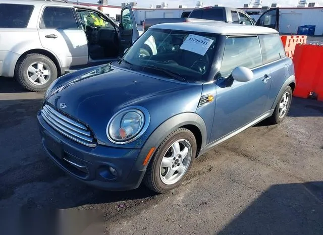 WMWSU3C54BT251365 2011 2011 Mini Cooper 2