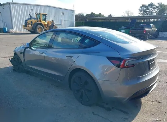 5YJ3E1EAXSF904139 2025 2025 Tesla Model 3- Long Range Rear- 3