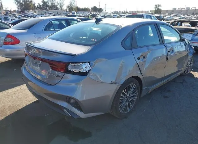 3KPF54AD0RE766044 2024 2024 KIA Forte- Gt-Line 4