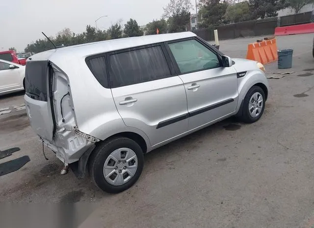 KNDJT2A59D7565376 2013 2013 KIA Soul 4