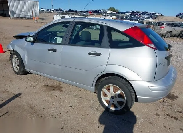 3FAFP37N45R128912 2005 2005 Ford Focus- ZX5 3