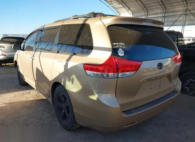 5TDKK3DC0BS067884 2011 2011 Toyota Sienna- Le V6 3